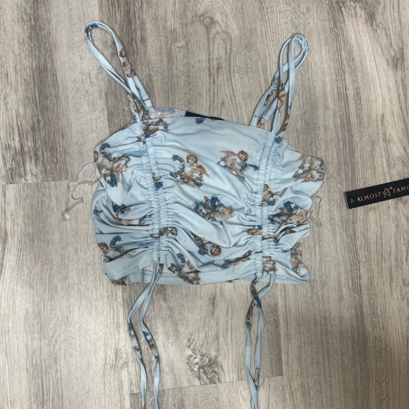 Angel crop top - Picture 1 of 1